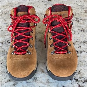 BRAND NEW Columbia Waterproof Hiking Boots